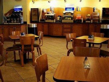 Express & Of Arkansas Area By Ihg Hotel Fayetteville