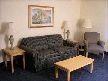 Express & Of Arkansas Area By Ihg Hotel Fayetteville