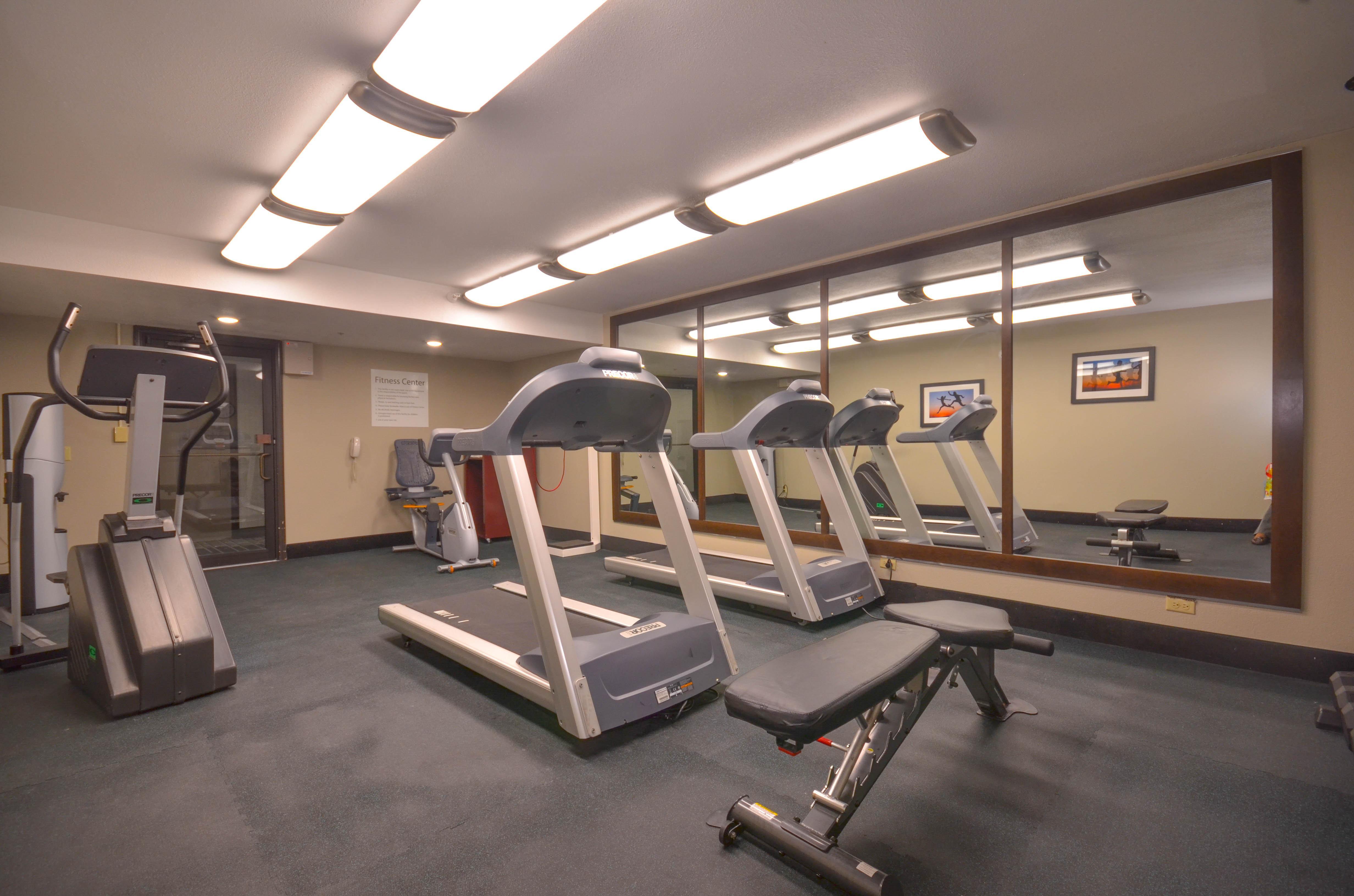 Hotel Express & Of Arkansas Area By Ihg Fayetteville