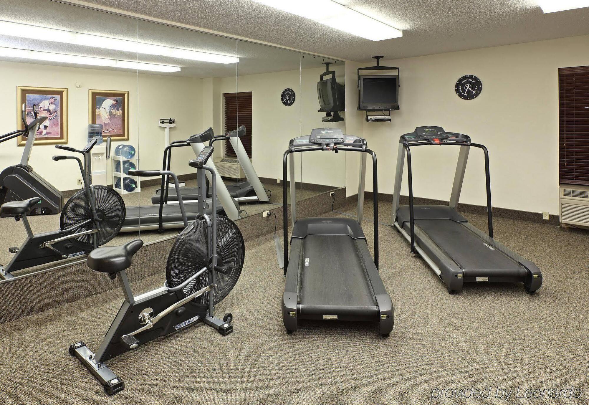 Express & Of Arkansas Area By Ihg Fayetteville